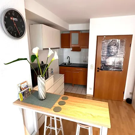 Apartment 3 Mit Code Eingang Wiesbaden Exterior photo